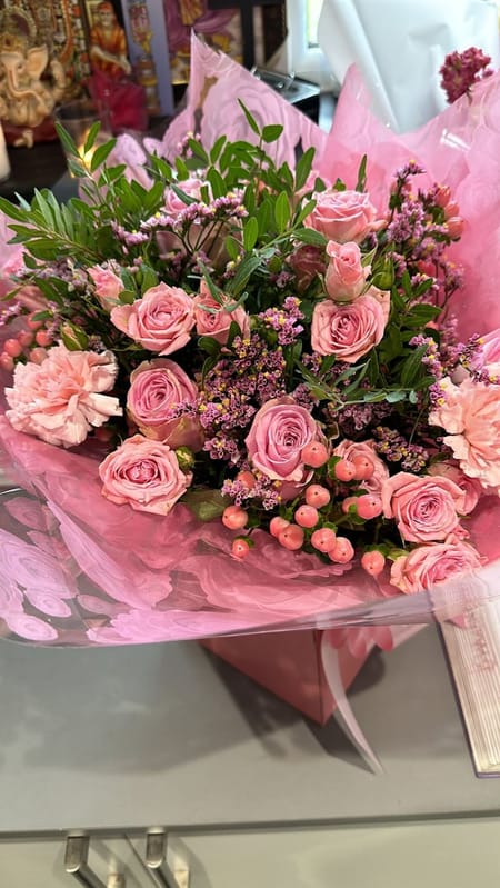 Pink romantic bouquet